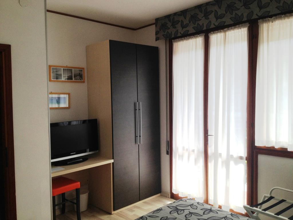 Hotel Eden Lignano Sabbiadoro Kamer foto